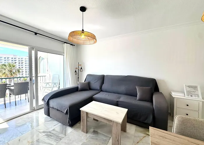 Apartment Terraza Y Vistas En Carihuela Erisa 2 A 100 Metros De La Playa *